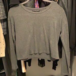 brandy melville long sleeve crop